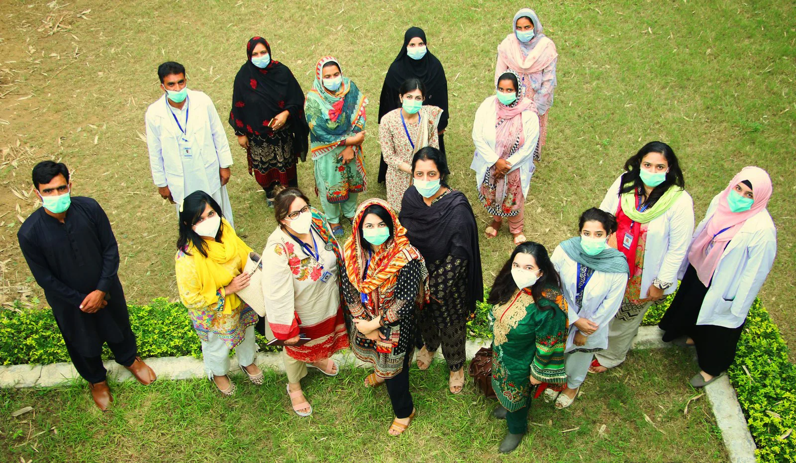 GIHD faculty and students photographed together