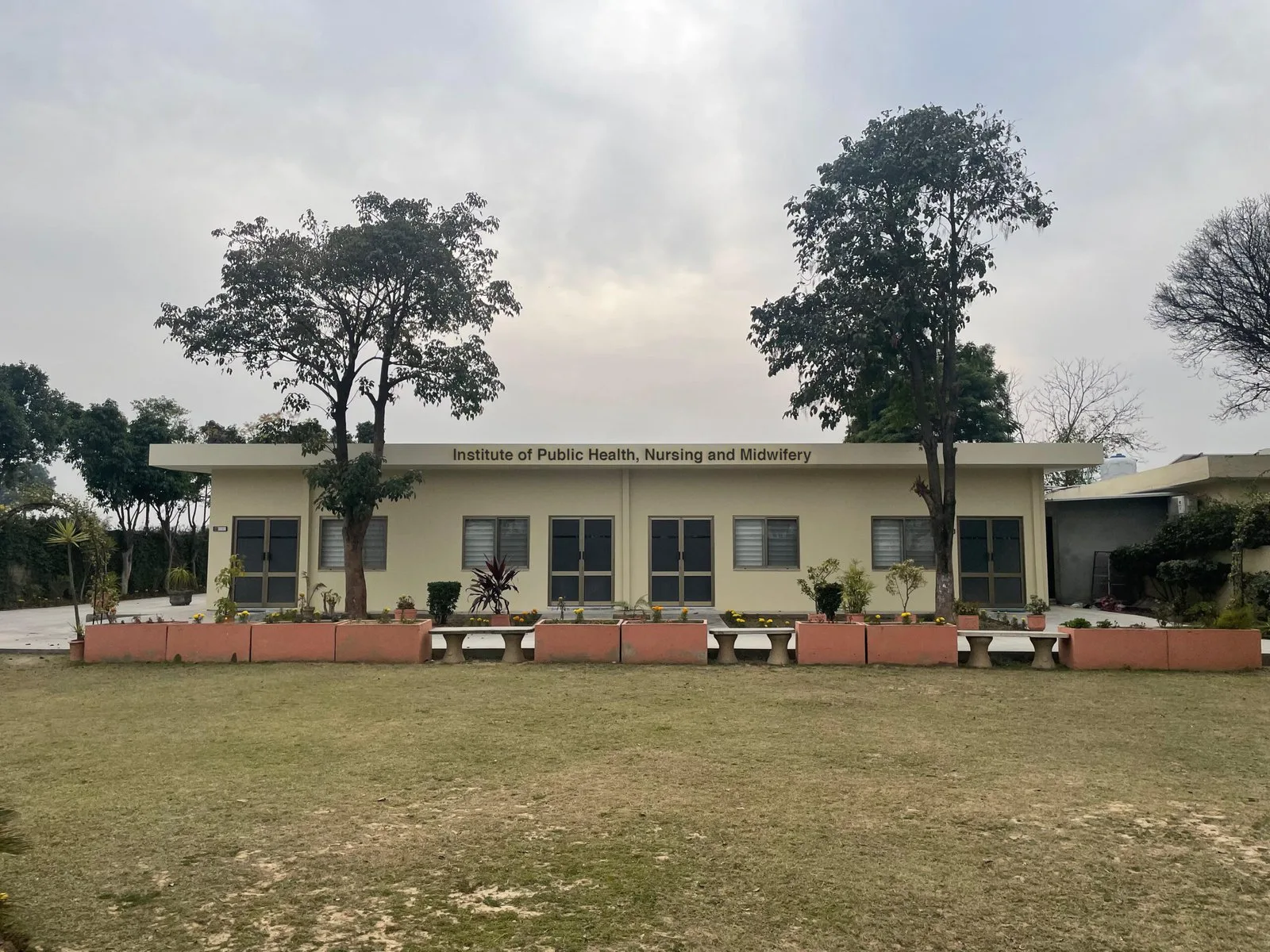 The IPHN&M teaching building at the Mandra campus