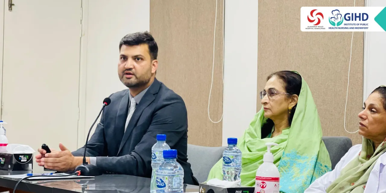 GIHD representatives addressing the MoU signing at Al-Khidmat Raazi Hospital
