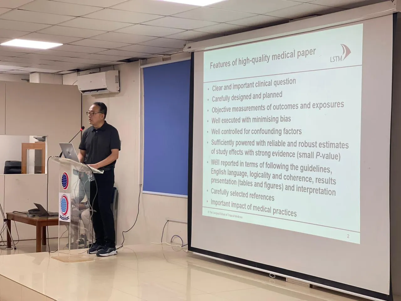 Prof. Dr. Duolao Wang delivering the session at GIHD-STMU