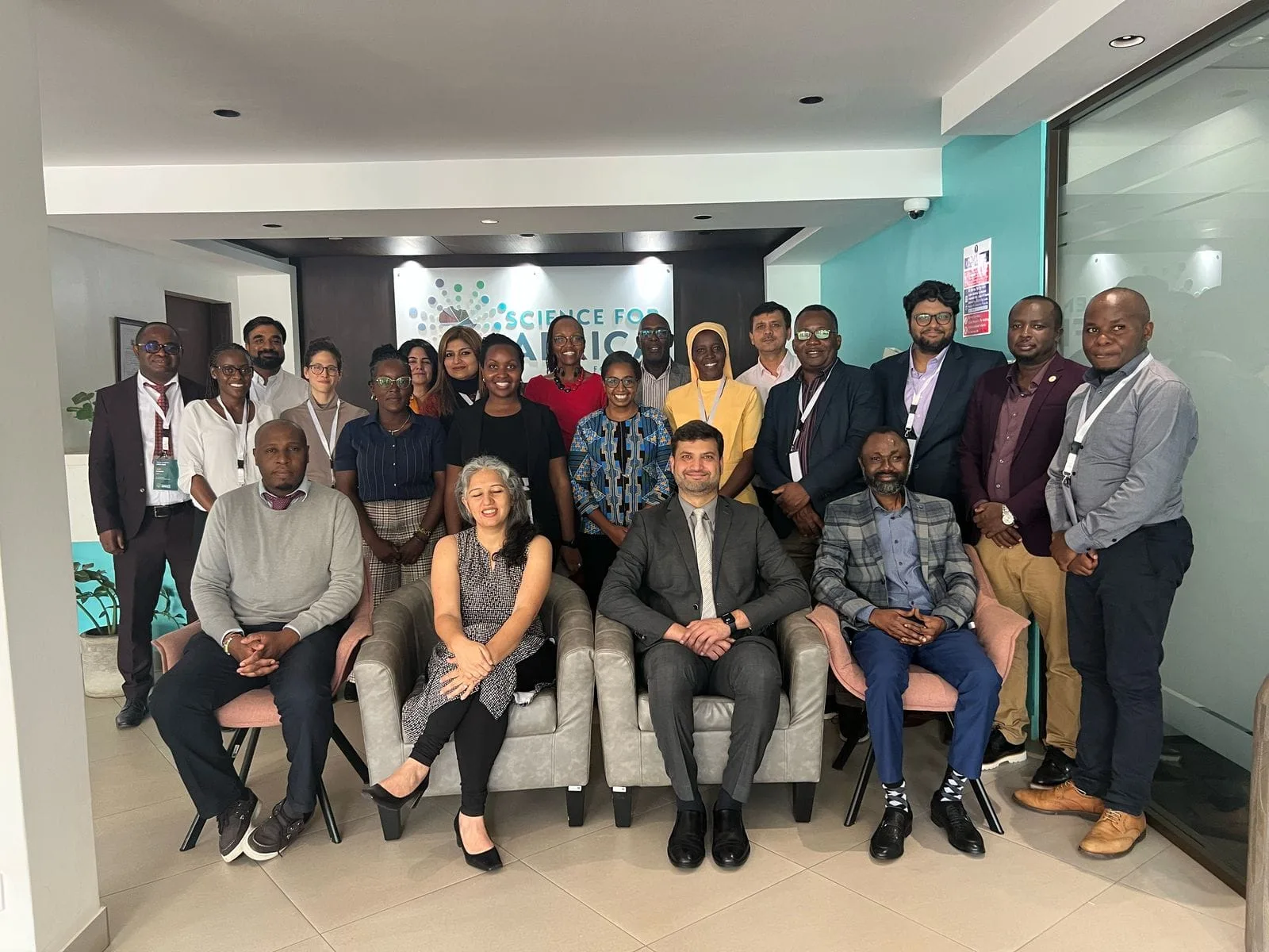 GIHD and partner researchers together at the Science for Africa Foundation for the GIHD x BEING Research Excellence Hub